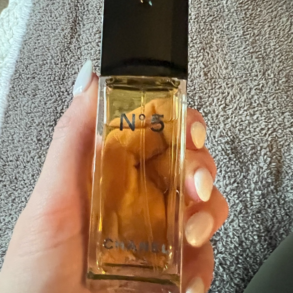 No5 Perfume by Chanel